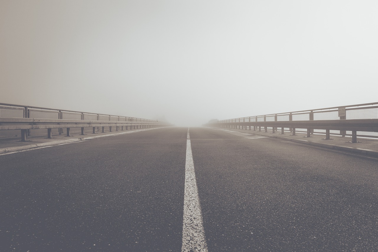fog, road, highway-1819147.jpg
